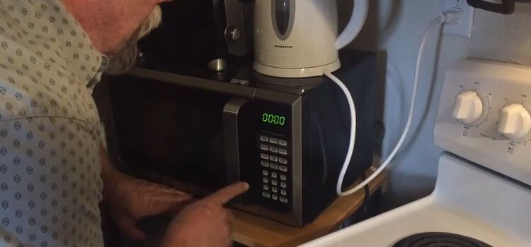 Step-by-Step Guide to Set the Clock Hamilton Beach Microwave