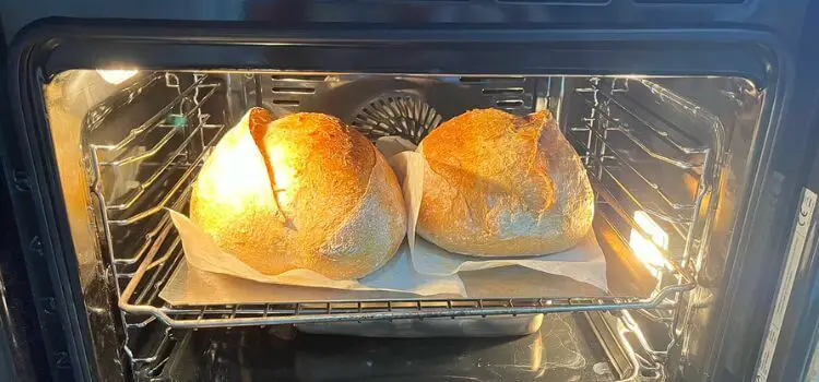 What Temperature to Bake Bread in Convection Oven