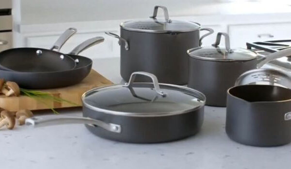 What Are the Dangers of Calphalon Cookware