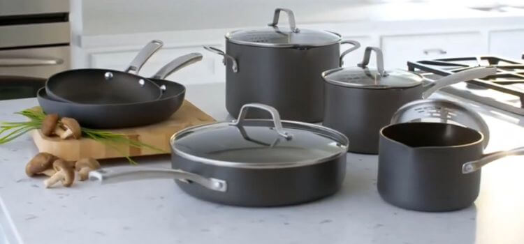 What Are the Dangers of Calphalon Cookware