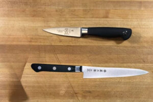 Petty Knife vs Paring Knife