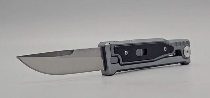 Gravity Knife